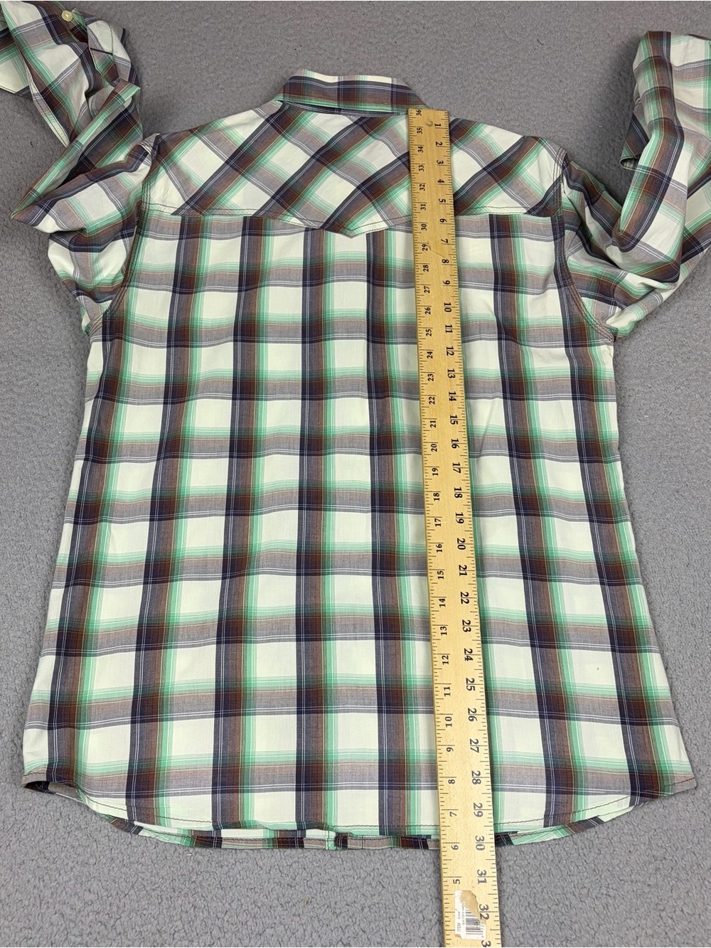 True Religion Men's Plaid Button-Down Shirt Green & Brown Pocket Flaps Western - Picture 8 of 9